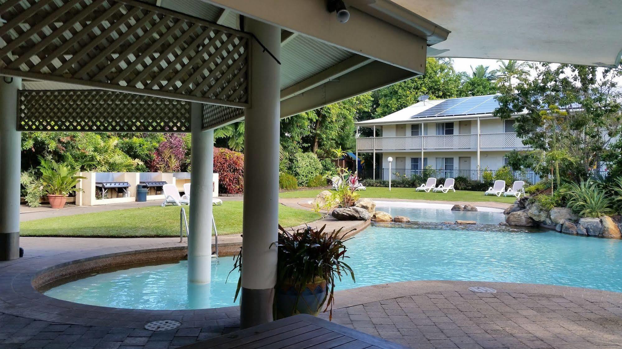 Cairns Gateway Resort Екстер'єр фото